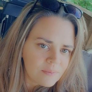 Meet your Posher, Hope